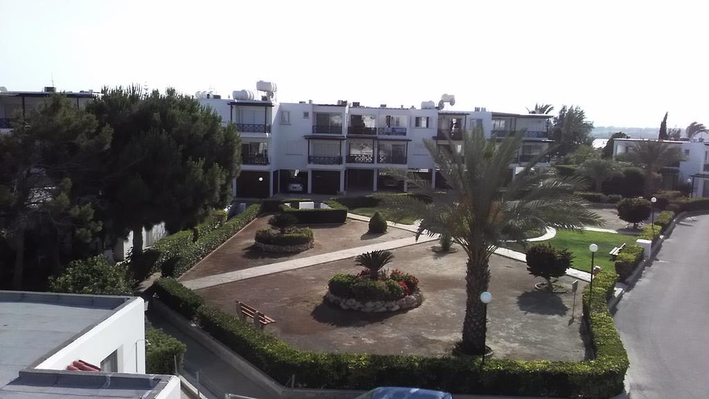 Yialos Holiday Apartments Perivólia Kültér fotó